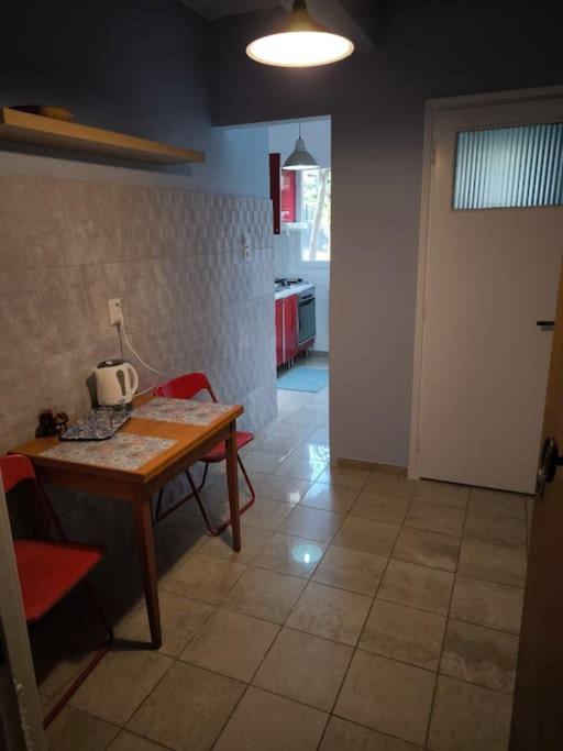 Apartment 50 Meters From The Beach Loutraki  Ngoại thất bức ảnh