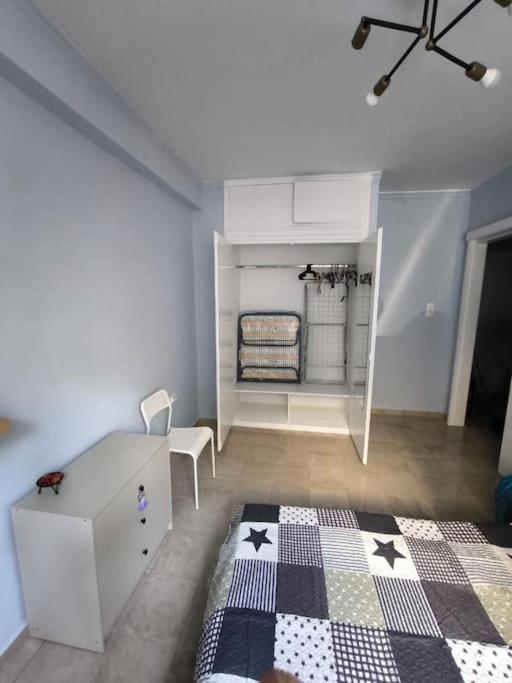 Apartment 50 Meters From The Beach Loutraki  Ngoại thất bức ảnh